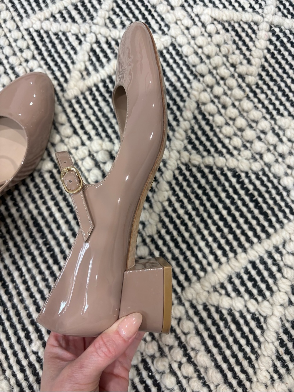 Stuart Weitzman Nude Patent Leather Mary Jane Block Heel Pumps Size 7.5